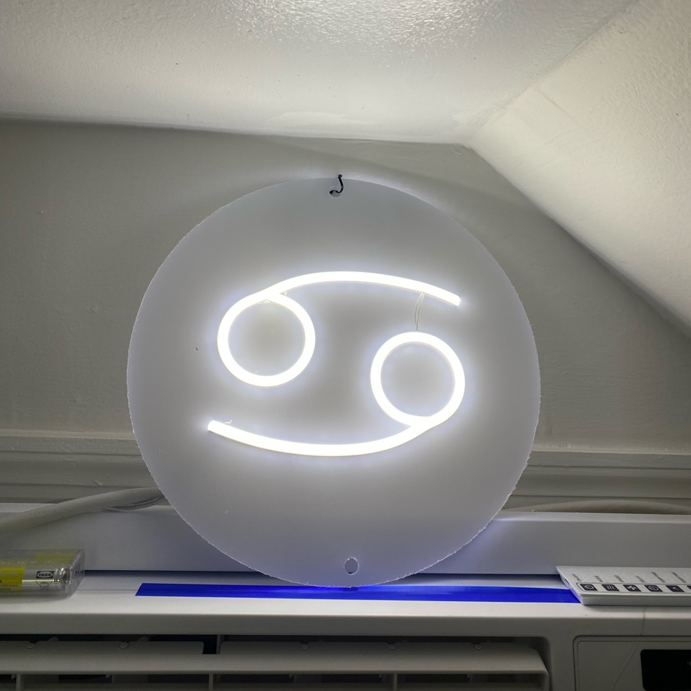 Cancer zodiac LED light